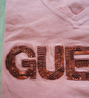 Nové dámské tričko Guess S - 3