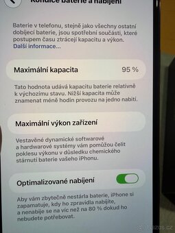 iPhone 11 Pro Max Gold - 3