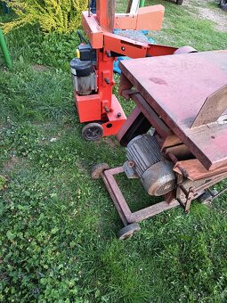 Stipacka cirkulárka - 3