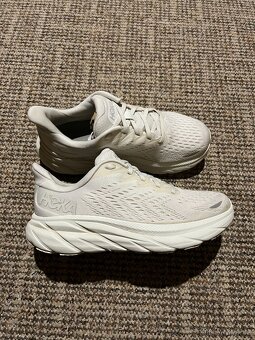 7x Dámské běžecké sportovní boty Hoka - 3