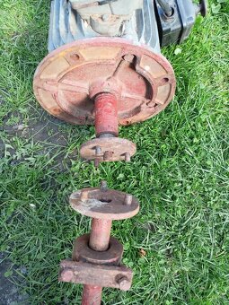 Motor MEZ 1.5 kW s kablem, spínačem a zásuvkou. - 3