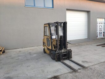 CAT GP15N, nosnosť 1,5 ton, kabína - 3