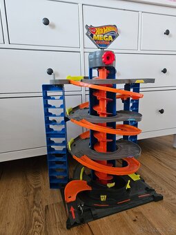 Hot Wheels Mega garáž - 3