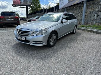 Mercedes-Benz E 220 2011 - 3
