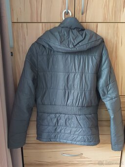 DÁM.VP2.002_Prošívaná zimní bunda dámská  (vel. M) - 3