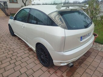 Focus 2.0 16v - 3