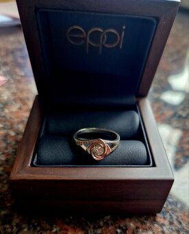 Zásnubní prsten s brilianty - 3