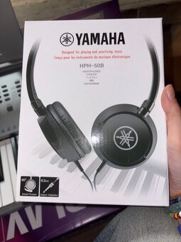 Klávesy Yamaha YPT 370 - 3