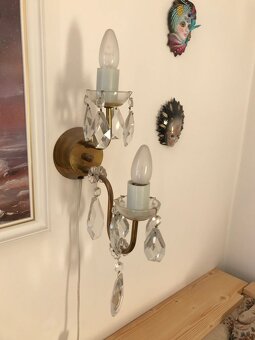 KŘIŠTÁLOVÝ LUSTR + NÁSTĚNNÁ LAMPIČKA - 3