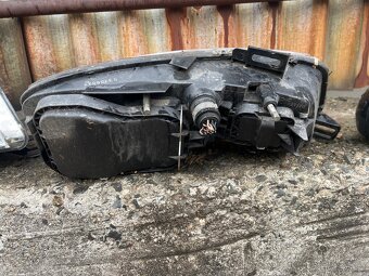 Přední světlo Fiat Stilo 2002 - 3