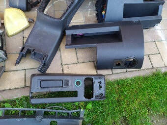 Škoda Octavia RS díly - 3