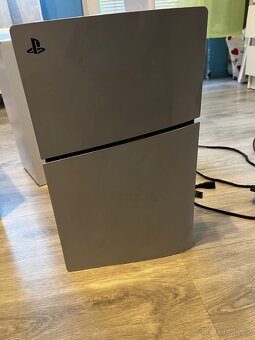 Herní konzole Sony PlayStation 5 Slim osobní odběr - 3