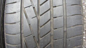 Letní pneu 255/45/20 Good Year - 3