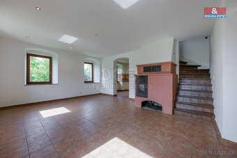 Prodej penzionu, 304 m², Hluboký, Ostrov - 3