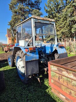 Traktor Zetor 3011 - 3