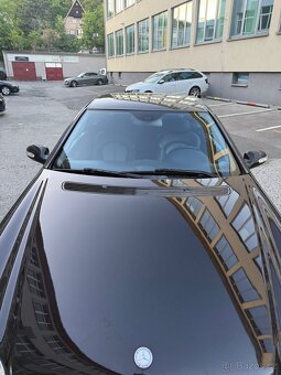 Mercedes-Benz CLK 320i 3.2 V6 - 3