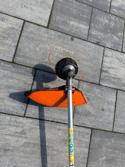 Křovinořez Stihl FS 130 - 3