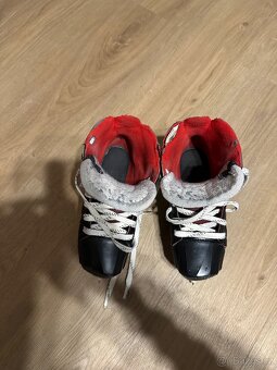 Brankářské brusle Bauer Vapor 2x 3.5 size - 3