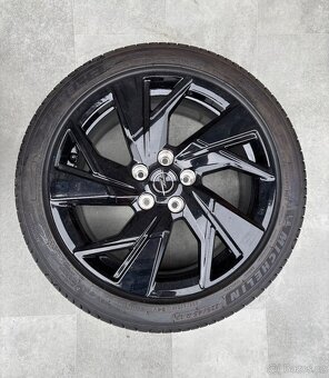 Letní kola 17" Opel Astra originální ráfky Kadett 225/45 17 - 3