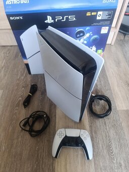 PS5 slim Digital + záruka - 3