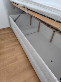 Manželská postel Boxspring - 3