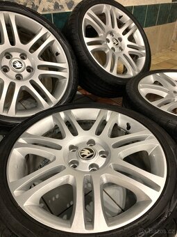 Alu kola Škoda R18 5X112 LETNÍ PNEU 225/40 R18 THEMISTO - 3