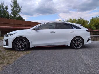 Kia ProCeed GT - 3