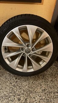 Zimní pneu zanovni Laufen 225/45R17 + alu kola Opel - 3