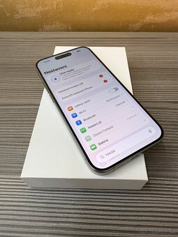 Apple iPhone 15 Pro 128GB Natural TOP stav, baterie 100% - 3
