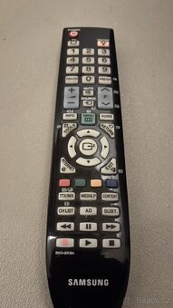 LCD TV SAMSUNG LE40B650, 102 cm - 3