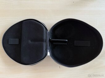 Kožené pouzdro pro AirPods Max černé Woolnut - 3