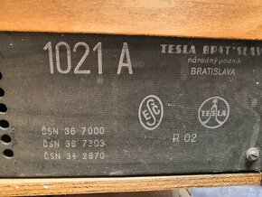 Staré gramorádio TESLA OPERETA 1021 A - 3