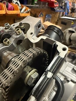 Aprillia/BMW - motor Rotax 650 - 3