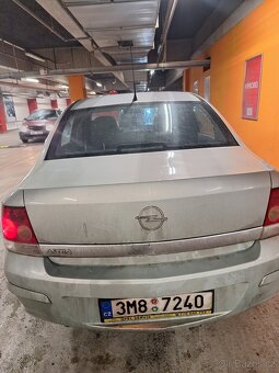 Astra limitovaná edice - 3