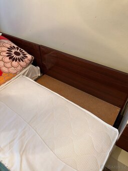 Manželská postel - 3