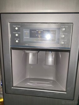Samsung americka lednice s vyrobnikem ledu - 3