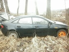 Mazda 323F na díly ko motor ojnice v druhe motor funkční - 3