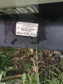 Střešní štít, větrný spojler, Mitsubishi - 3