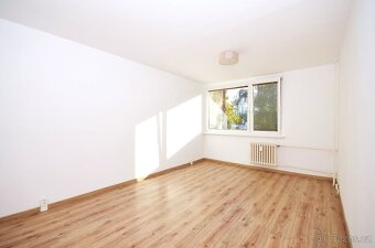 Pronájem bytu 1+1 36 m² - 3