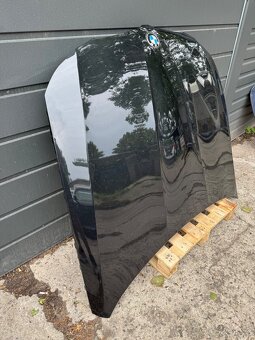 BMW E90/E91 LCI Facelift kapota blacksaphire - 3