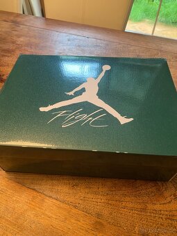 Jordan 4 Retro Oxidized Green - 3
