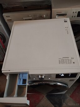 Pračka se sušičkou na 9kg LG - 3