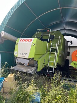 Claas Avero 240 - 3