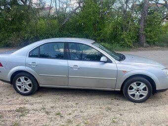 Ford Mondeo 2.0i Ghia, nová Stk - 3