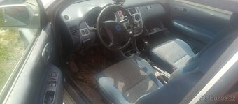 Honda HRV díly - 3