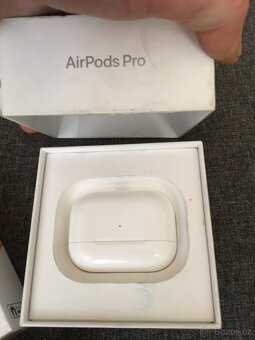 Prodam sluchatka airpods i niceboy - 3
