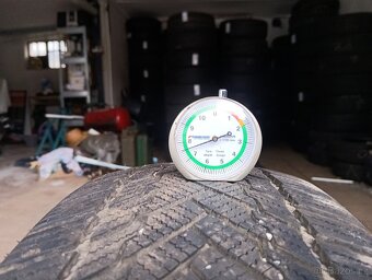 205/60 R16 TRACMAX (6,5-7,5mm) č.15816/g - 3