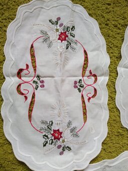 vánoční ubrus 82x82 cm + 2x dečka 43x27 cm 100% bavlna-nové - 3