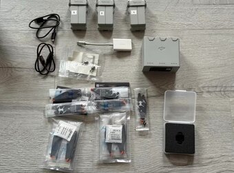 DJI Mini 4 Pro Fly More Combo (RC 2) - 3