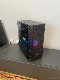 Počítač pro hry - 3